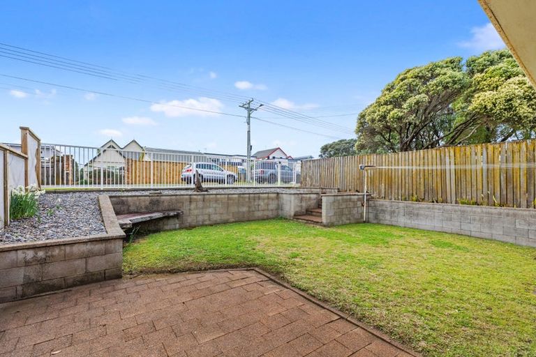 Photo of property in 124a Karewa Parade, Papamoa Beach, Papamoa, 3118