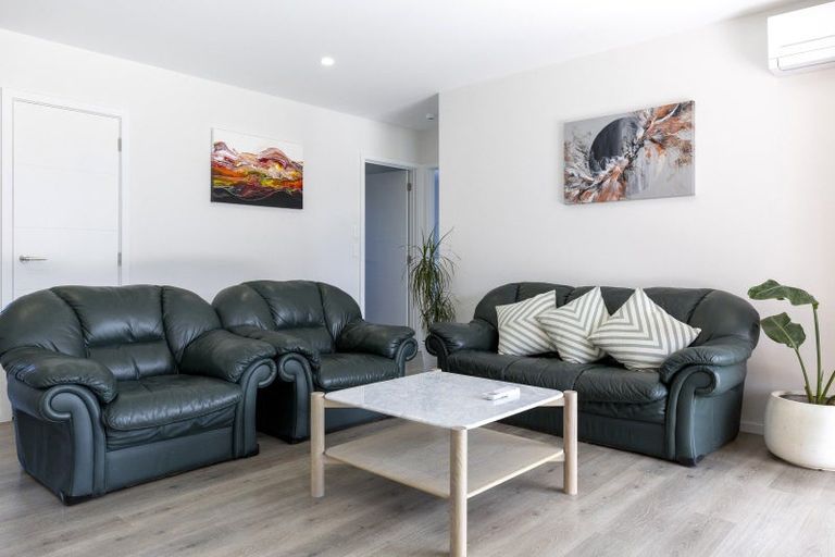 Photo of property in 72 Harakeke Drive, Wharewaka, Taupo, 3330