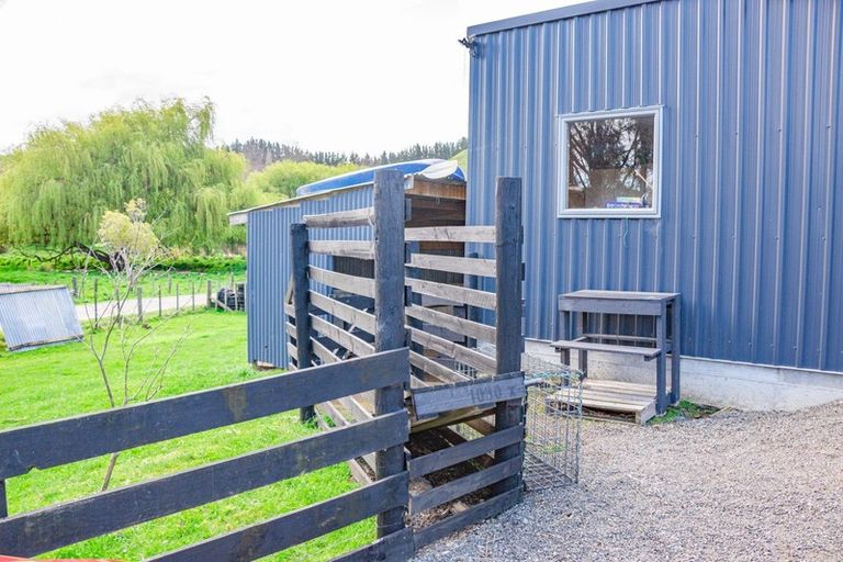 Photo of property in 653 No 3 Line, Okoia, Whanganui, 4582