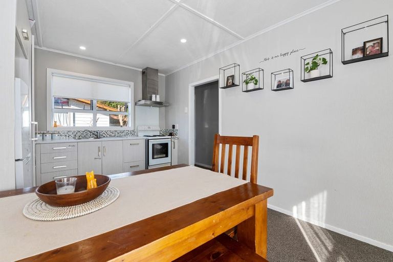 Photo of property in 140 Clayton Road, Mangakakahi, Rotorua, 3015