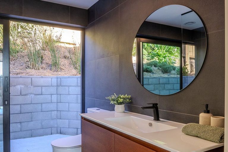 Photo of property in 3 John Monck Lane, Redcliffs, Christchurch, 8081