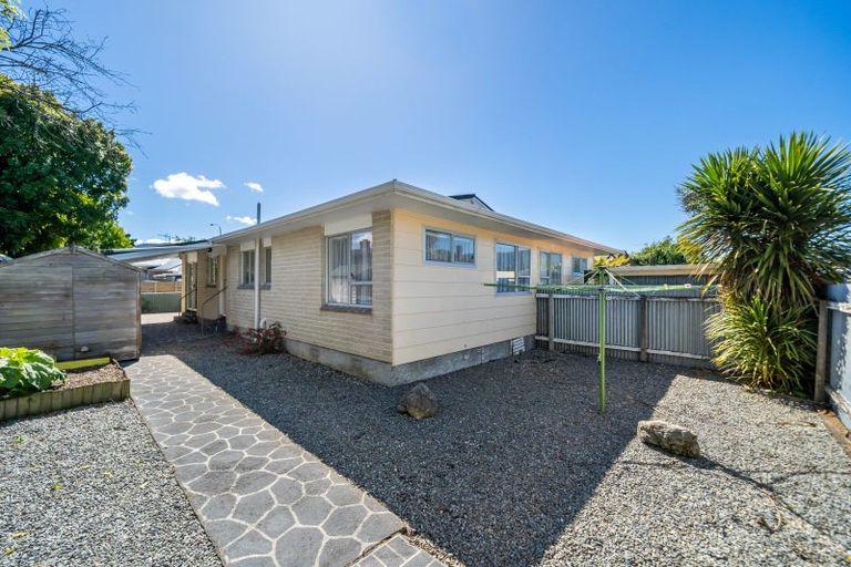 Photo of property in 1/698 Fergusson Drive, Elderslea, Upper Hutt, 5018