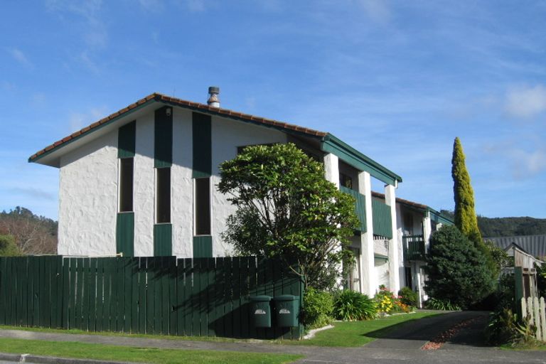 Photo of property in 72b Kairimu Street, Stokes Valley, Lower Hutt, 5019