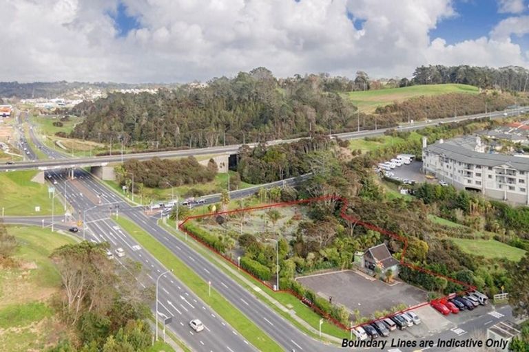 Photo of property in 157 Oteha Valley Road, Fairview Heights, Auckland, 0632