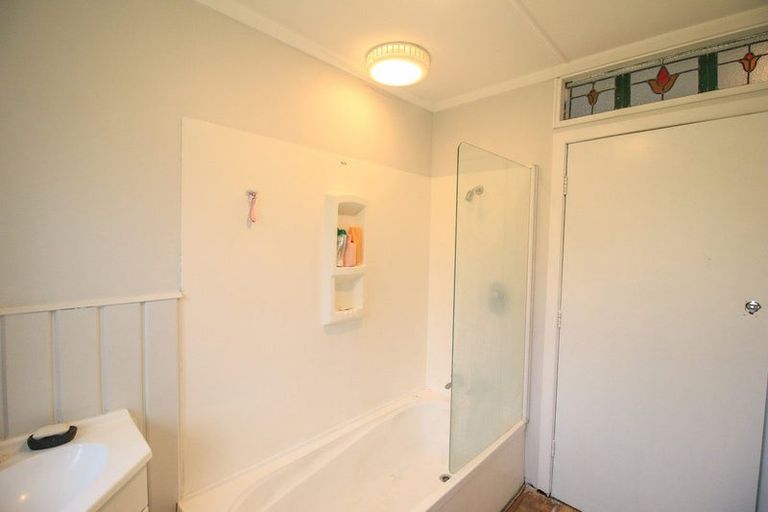 Photo of property in 18 Budd Street, Bluff, 9814