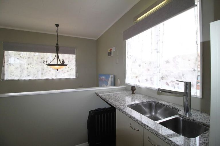 Photo of property in 3 Wright Street, Titahi Bay, Porirua, 5022