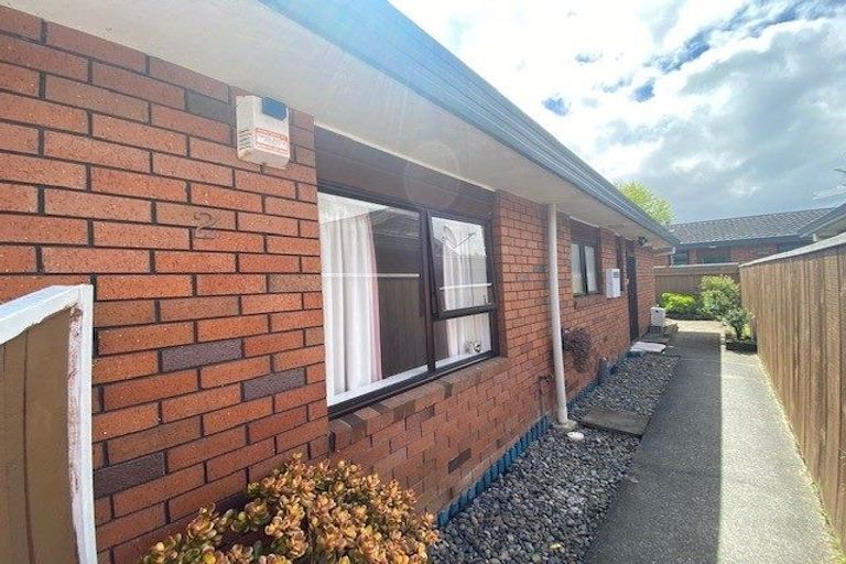 Photo of property in 2/37 Bauchop Road, Waterloo, Lower Hutt, 5011