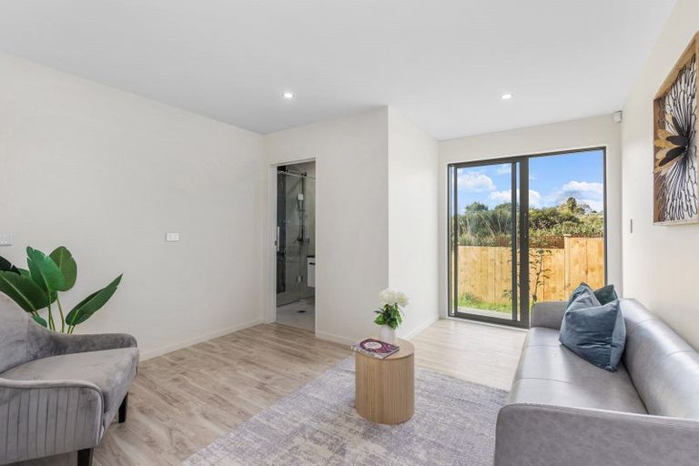 Photo of property in 28 Cirrus Way, Ranui, Auckland, 0612