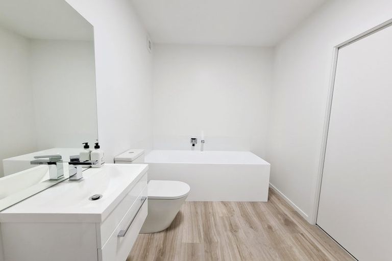 Photo of property in 10 Tai Lane, Whitby, Porirua, 5024