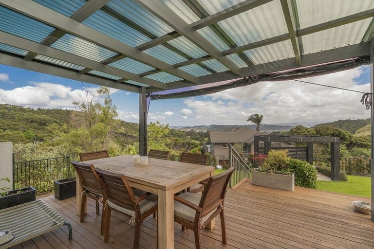 Photo of property in 50 Tarapatiki Drive, Whitianga, 3510