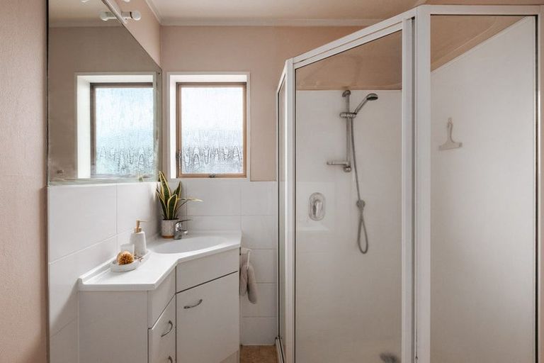 Photo of property in 37 Lloyd Street, Parkvale, Tauranga, 3112