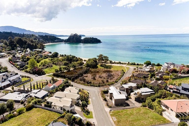 Photo of property in 6 Torlesse Drive, Kaiteriteri, Motueka, 7197
