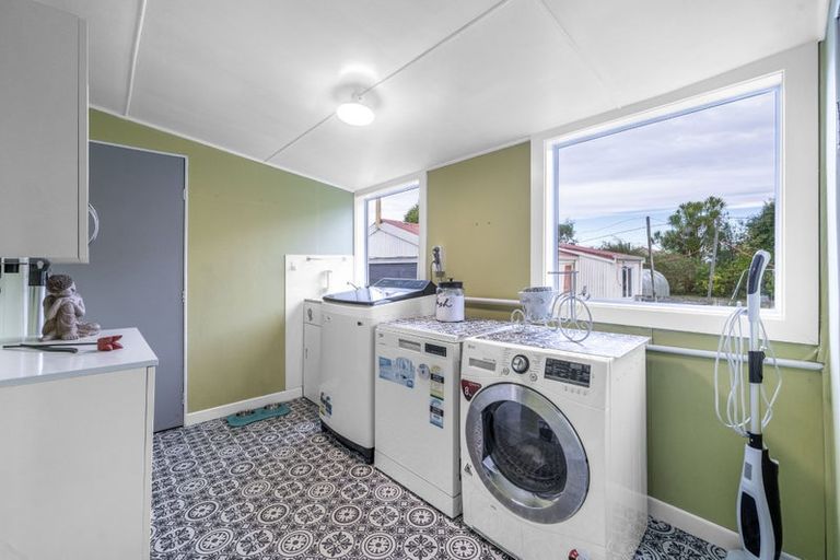 Photo of property in 177 Conyers Street, Heidelberg, Invercargill, 9812