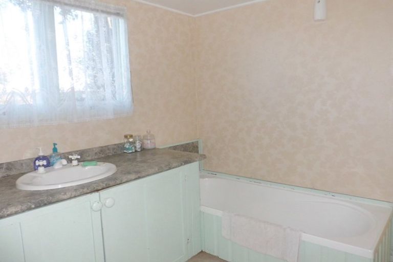 Photo of property in 8 Opuha Street East, Orari, Geraldine, 7992