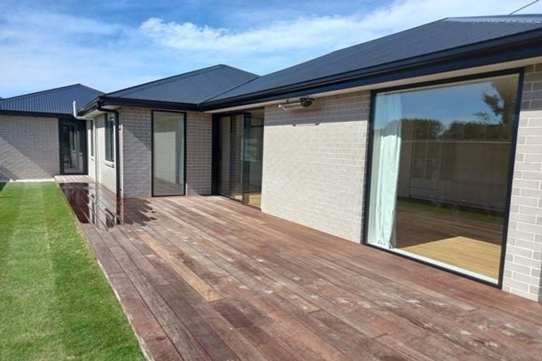 Photo of property in 41 Quinn Crescent, Woodend, 7610