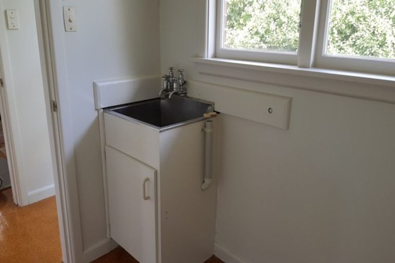 Photo of property in 1/3 Westmont Street, Ilam, Christchurch, 8041