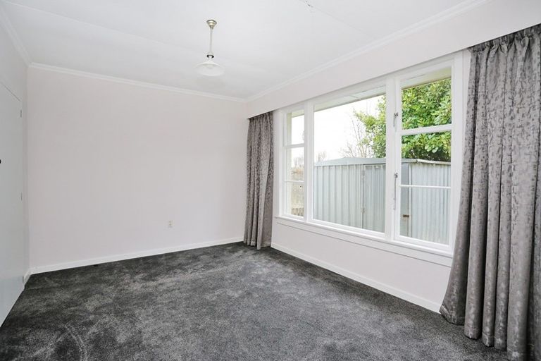 Photo of property in 28 Carron Street, Waverley, Invercargill, 9810