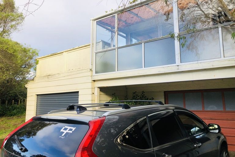 Photo of property in 1 Truscott Avenue, Johnsonville, Wellington, 6037