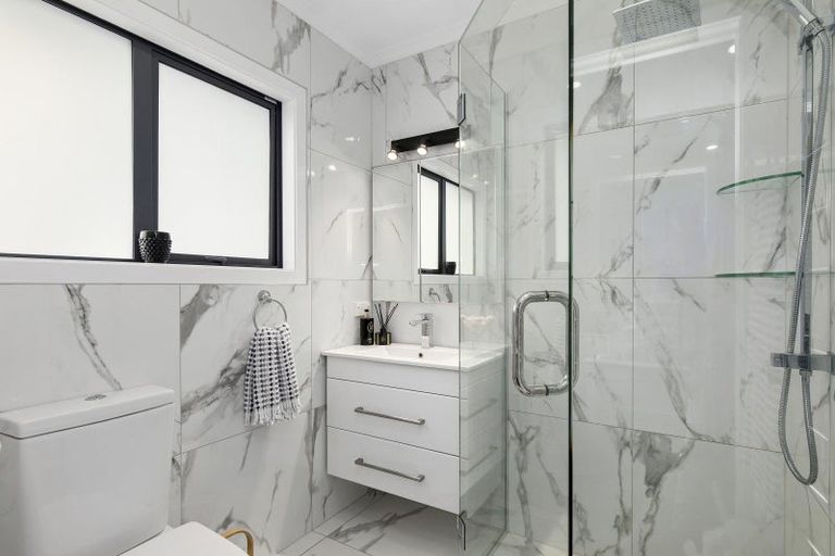 Photo of property in 5 Vernon Grove, Brown Owl, Upper Hutt, 5018