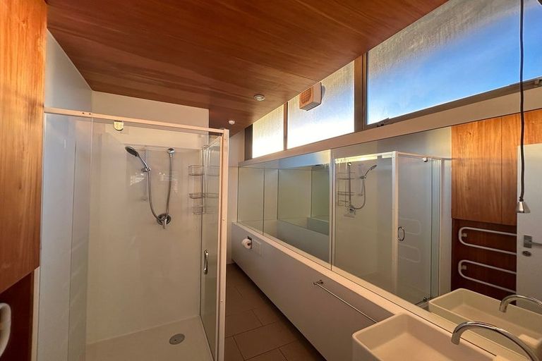 Photo of property in Rostrevor House, 7/130a Vivian Street, Te Aro, Wellington, 6011