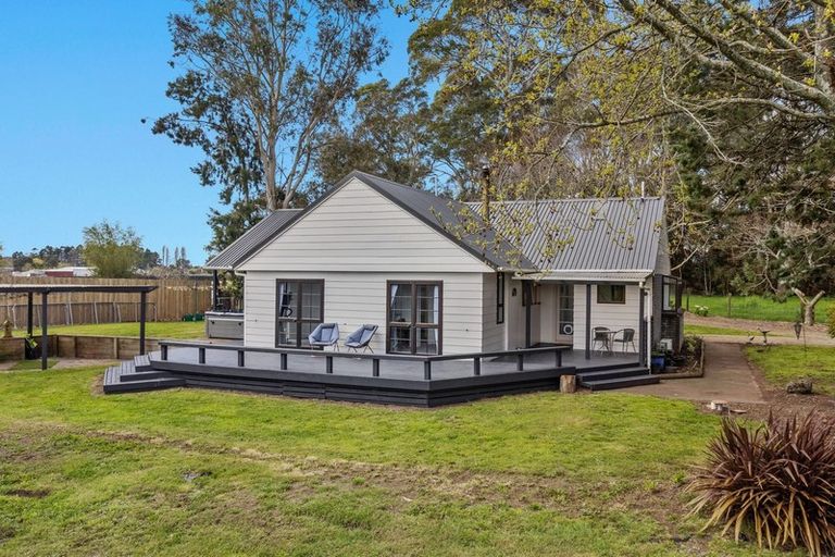 Photo of property in 108 Kawerau Road, Putauaki, Whakatane, 3192