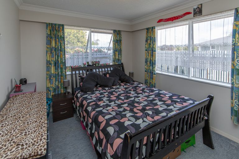 Photo of property in 58 Meon Street, Aranui, Christchurch, 8061