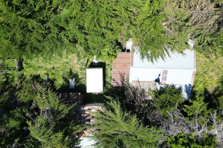 Photo of property in 4 Punga Street, Tangimoana, 4822