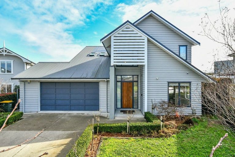 Photo of property in 11 Bayvista Drive, Karaka, Papakura, 2113