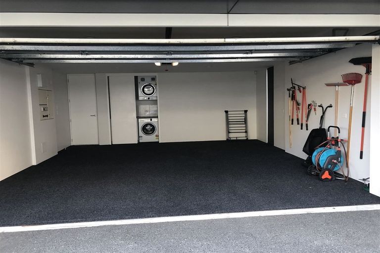 Photo of property in 26b Peterborough Street, Christchurch Central, Christchurch, 8013