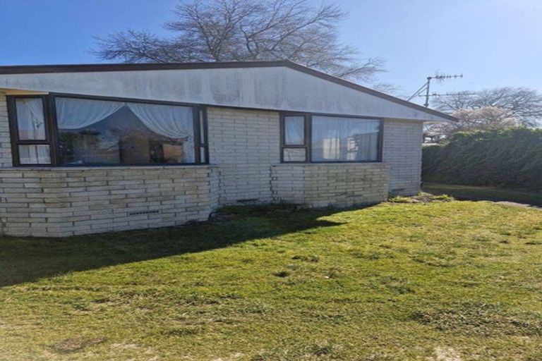 Photo of property in 28 Chapman Place, Fairy Springs, Rotorua, 3015