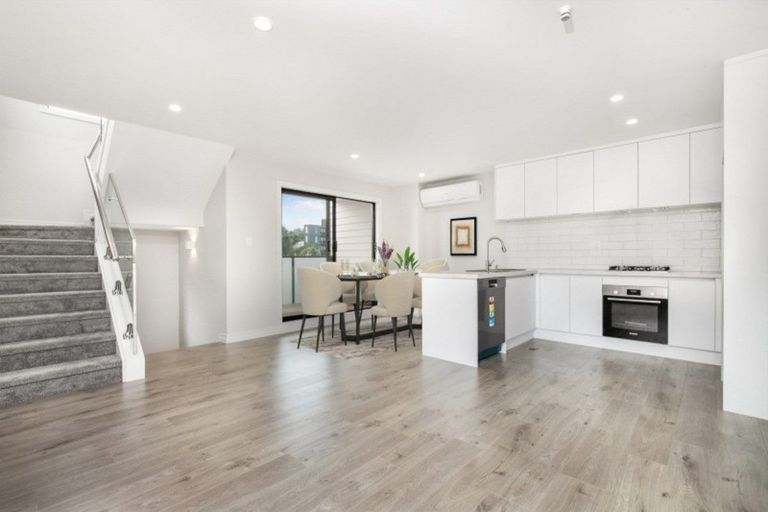Photo of property in 1/8 Knight Avenue, Mount Albert, Auckland, 1025