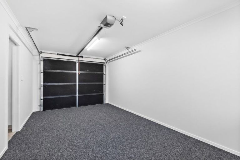 Photo of property in 1/54 Wellington Street, Howick, Auckland, 2014