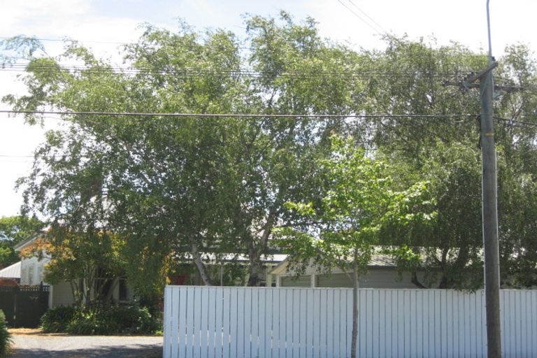 Photo of property in 119 Somerfield Street, Somerfield, Christchurch, 8024