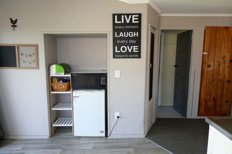 Photo of property in 12 Butlers Road, Ruatapu, Hokitika, 7883