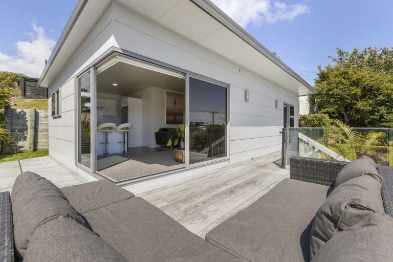 Photo of property in 1a Gordon Street, Glen Avon, New Plymouth, 4312