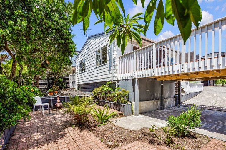Photo of property in 3/27 Northall Road, New Lynn, Auckland, 0600