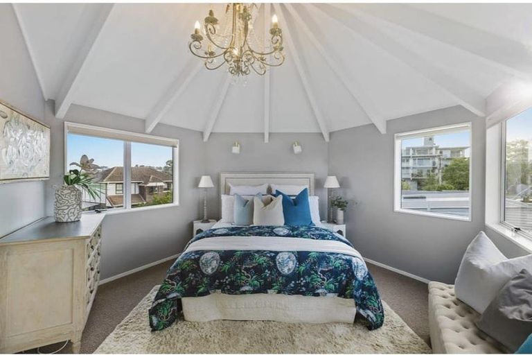 Photo of property in 5a Bruce Street, Northcote Point, Auckland, 0627