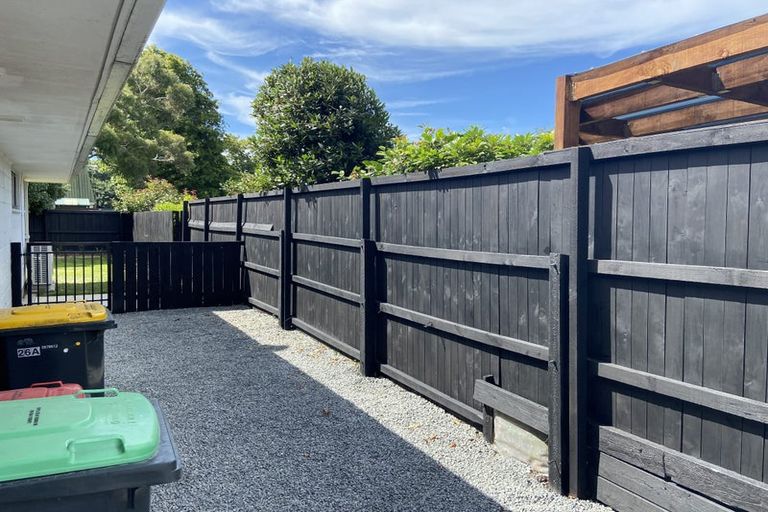 Photo of property in 26a Guinness Crescent, Ilam, Christchurch, 8041