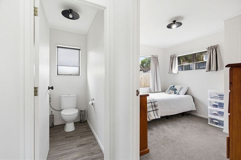 Photo of property in 24 Hooper Avenue, Pukekohe, 2120