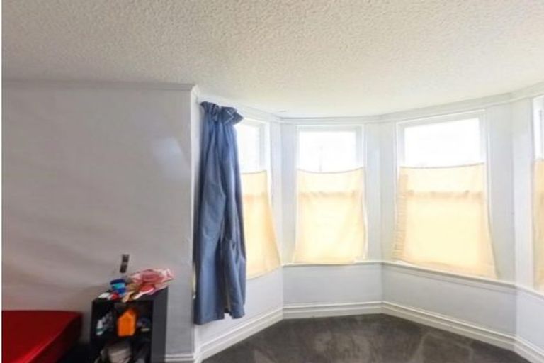 Photo of property in 8 Central Terrace, Alicetown, Lower Hutt, 5010