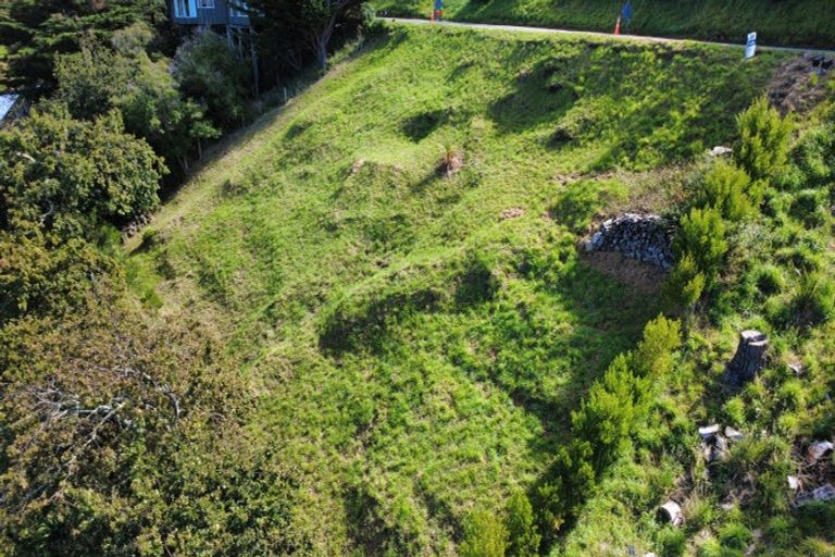 Photo of property in 11 Harmans Road, Lyttelton, 8082