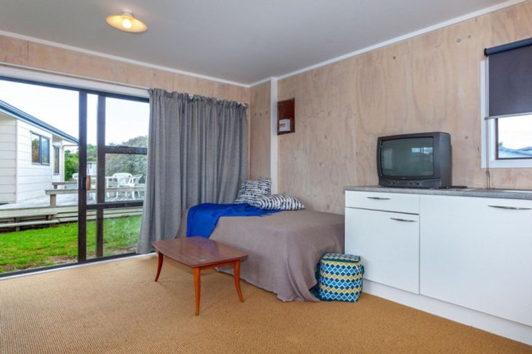 Photo of property in 209 Chartwell Avenue, Whangamata, 3620