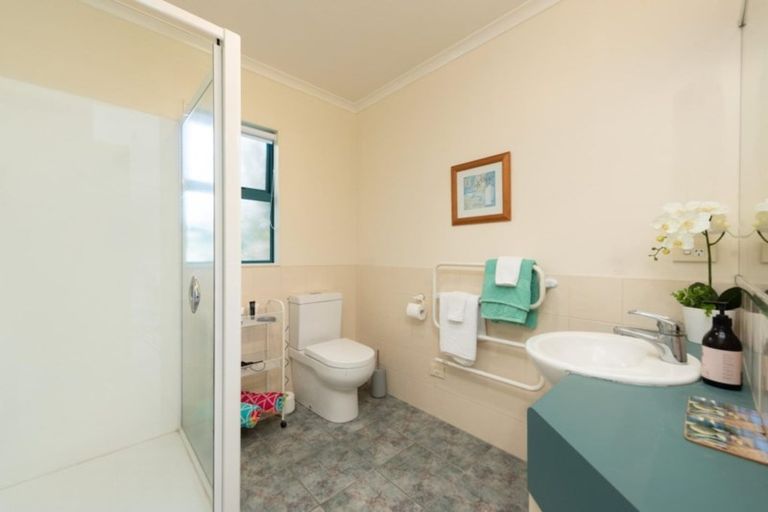 Photo of property in 26a Sunbrae Grove, Mount Maunganui, 3116