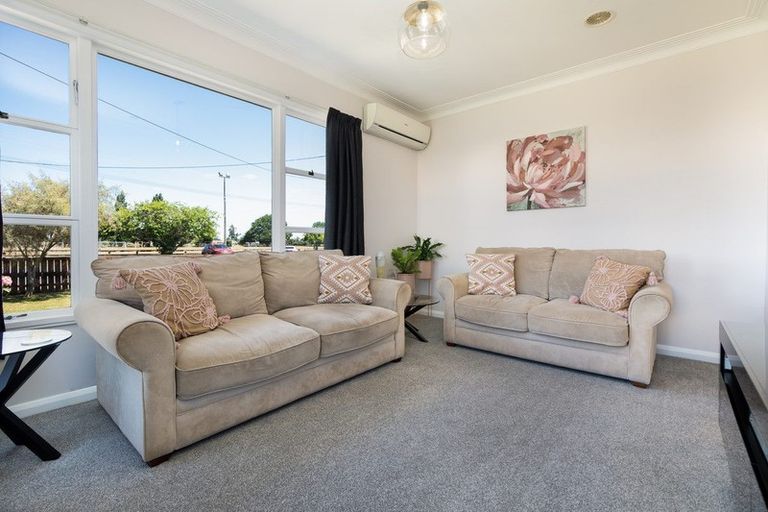 Photo of property in 49 Vogel Street, Cambridge, 3434