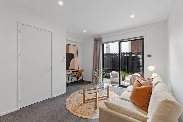 Photo of property in 6 Arvo Lane, Hobsonville, Auckland, 0616