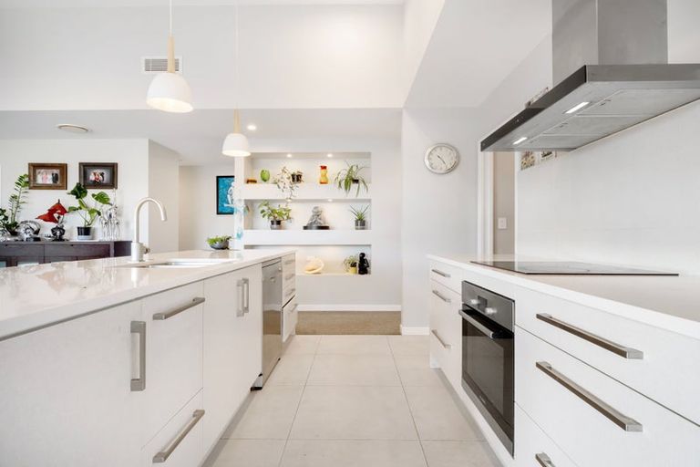 Photo of property in 60a The Boulevard, Papamoa Beach, Papamoa, 3118