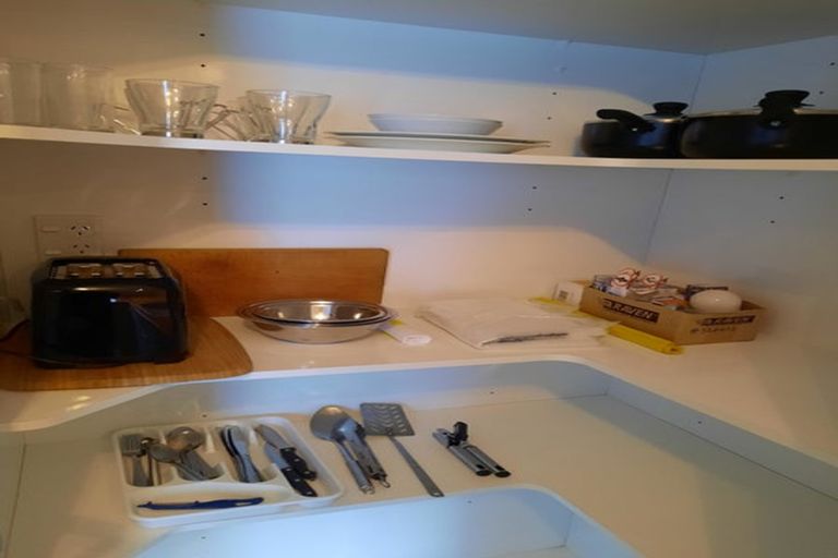 Photo of property in 21 Thatcher Crescent, Crofton Downs, Wellington, 6035