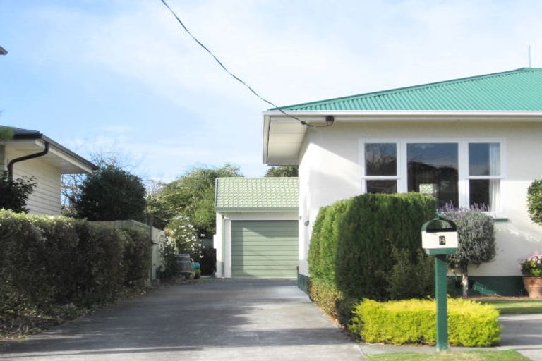 Photo of property in 8a Surrey Street, Taradale, Napier, 4112