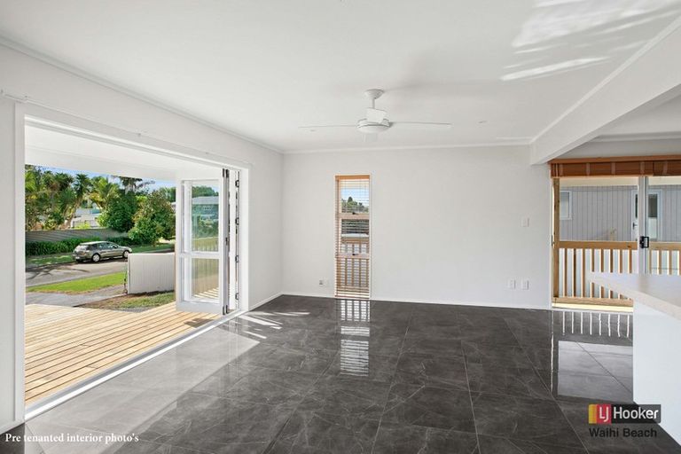 Photo of property in 20a Adela Stewart Drive West, Athenree, Waihi Beach, 3177