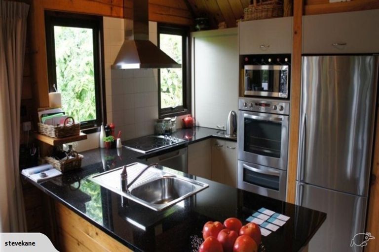 Photo of property in 21 Rata Street, Upper Vogeltown, New Plymouth, 4310